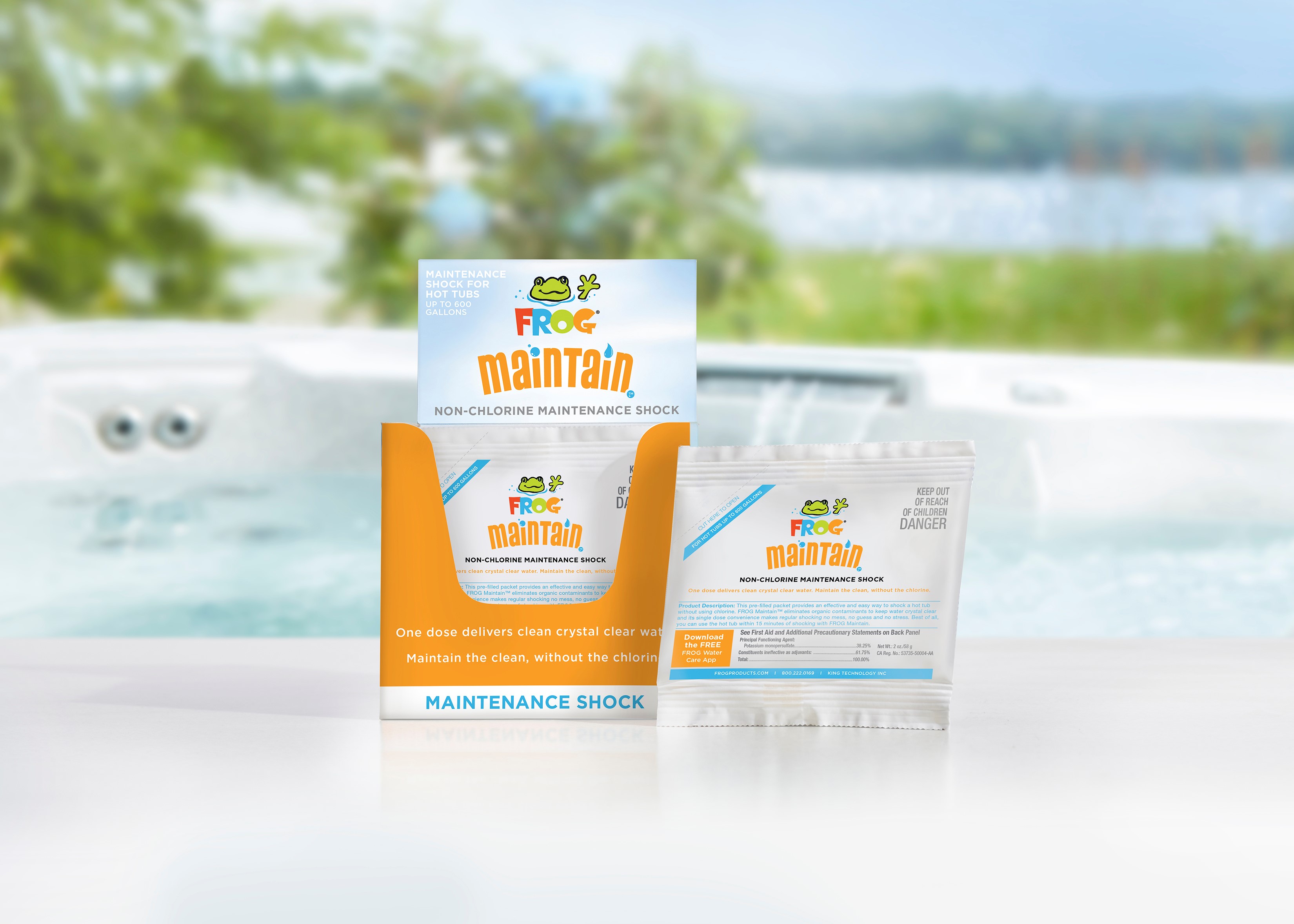 Maintain tray and pouch on tub